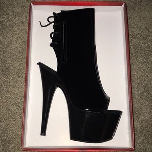 Pleaser Patten Leather Platform Stripper Heels